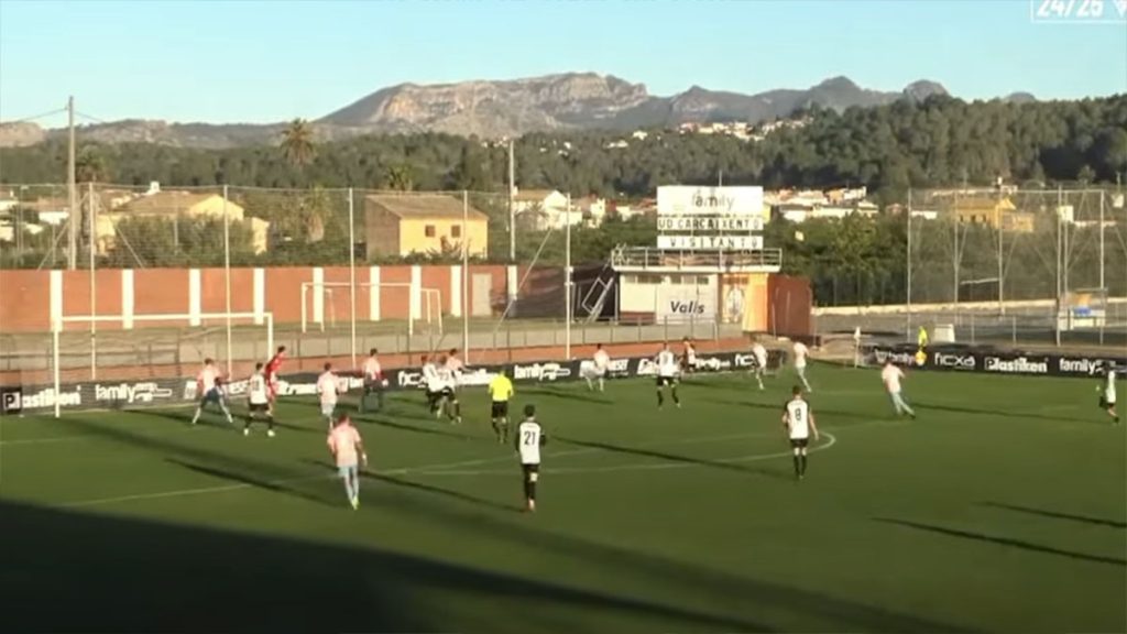 UD Carcaixent vs SC Torrevieja.