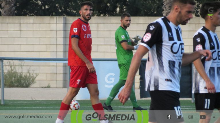 Jordi Meló, jugador de la UE Tavernes.