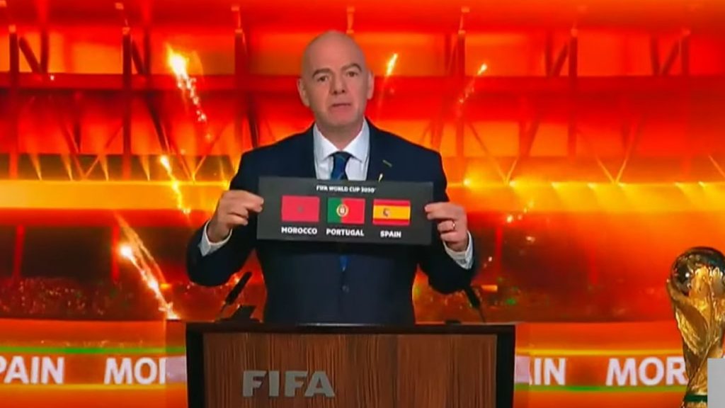 Giani Infantino, Presidente de la FIFA, en el anuncio de la Copa del Mundo 2030. Foto: FIFA.