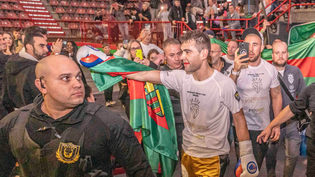 Sergio García "El Niño", se despide del boxeo. Foto: Ayunt de Torrelavega. 