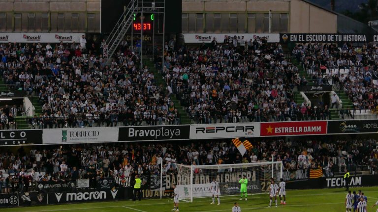 Estadio de Castalia en un partido del CD Castellón.