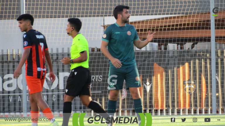 Iván Fernández, delantero del FCJ Español.