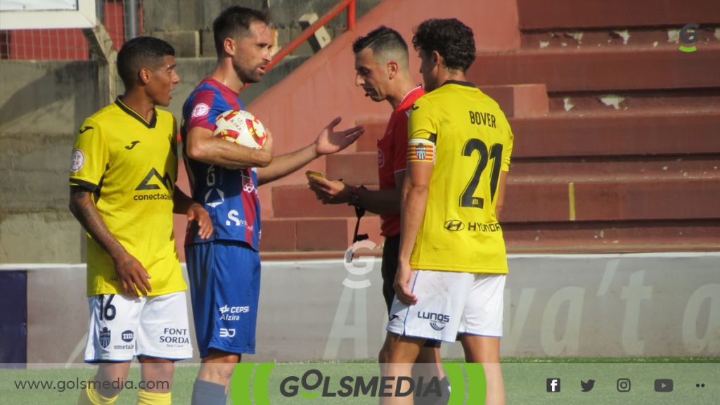 UD Alzira vs At Baleares.