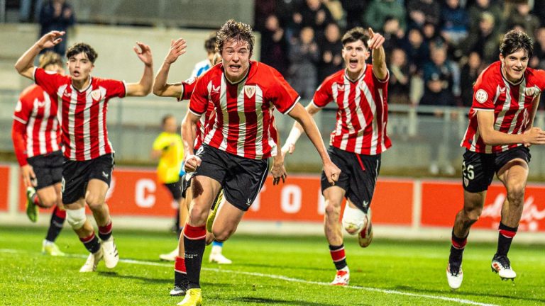 Los jugadores del Athletic Club Juvenil celebrando un gol. Foto: Athletic Club.