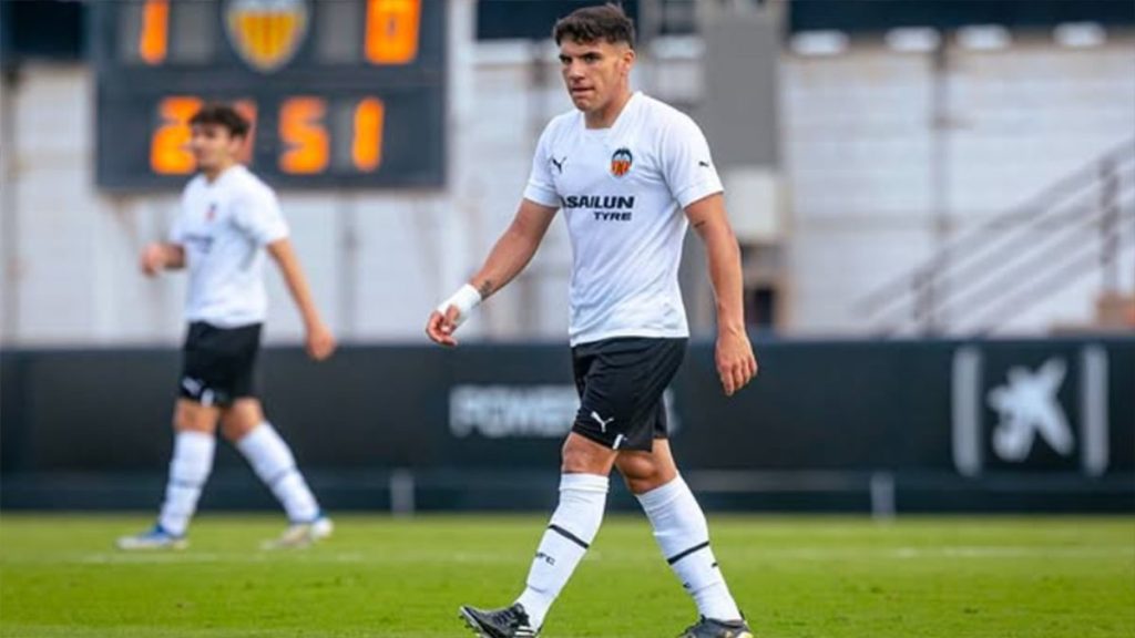 Juli, extremo en su etapa en el Valencia CF. Foto: Valencia CF.