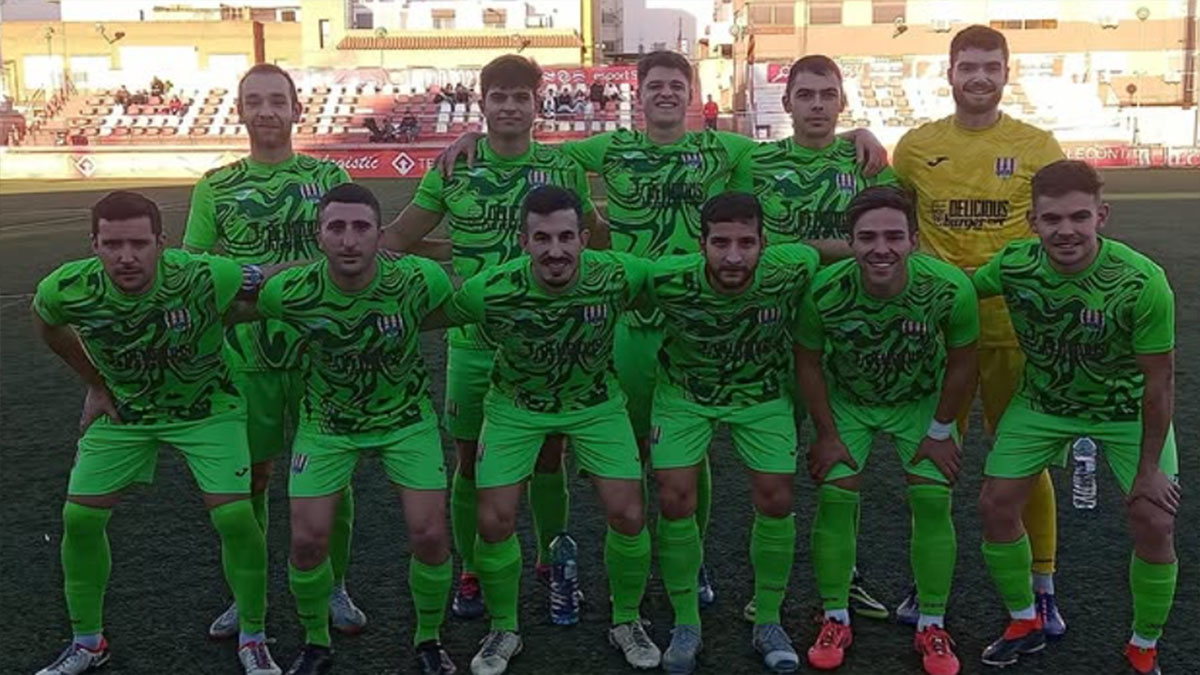 El once del CD Onda en la visita a El Fornás. 