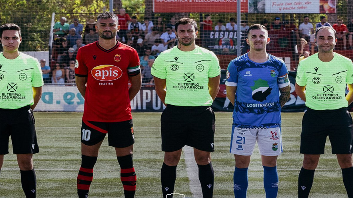 Derbi UD Montijo vs La Puebla. Foto: Redes de La Puebla. 