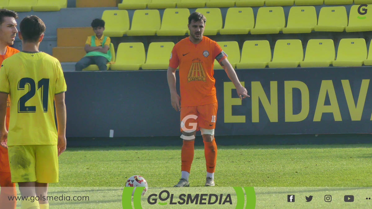 Álvaro Traver, jugador del CD Soneja. 