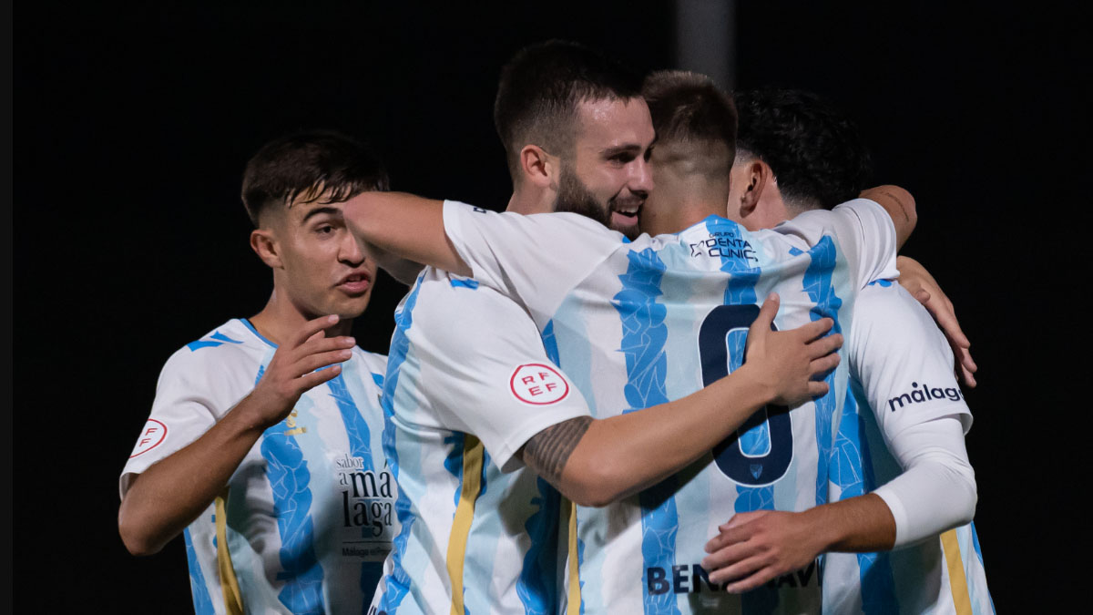 Los jugadores del At Malagueño celebrando un gol. Foto: Málaga CF.