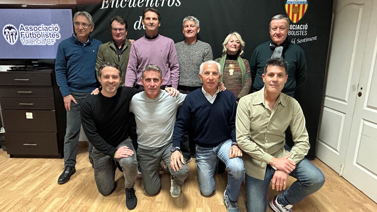 Nueva Junta Directiva de la Asociación de Futbolistas del Valencia CF. Foto: Asoc. de Futbolistas del Valencia CF. 