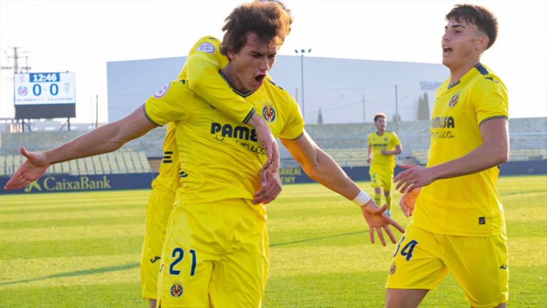 Slavy celebrando un gol con el Villarreal CF B. Foto: Villarreal CF.