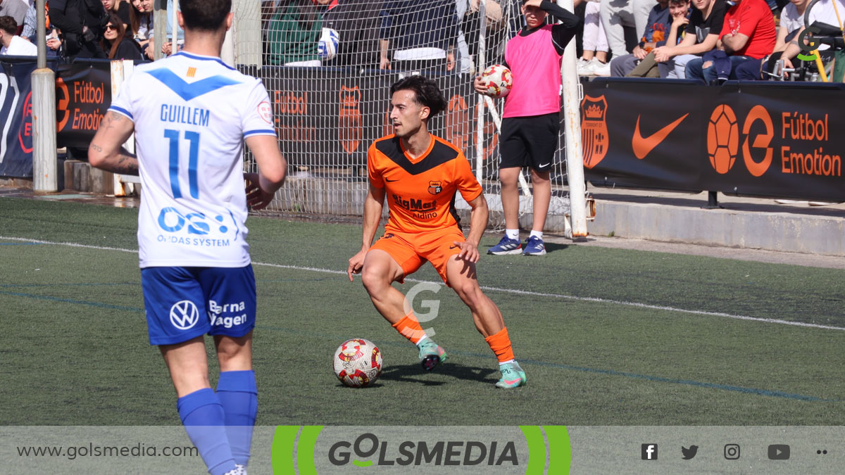 Christian Albert, jugador del Torrent CF.