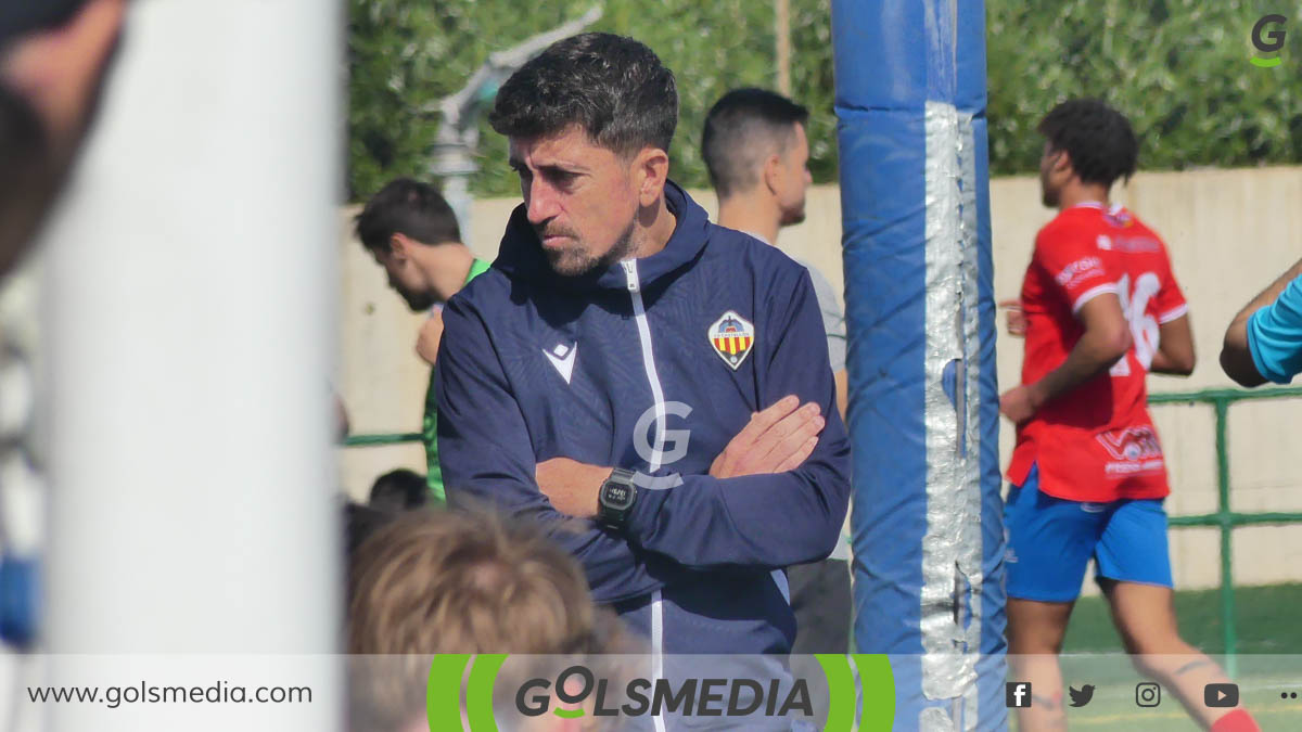 Pablo Hernández, entrenador del CD Castellón B.