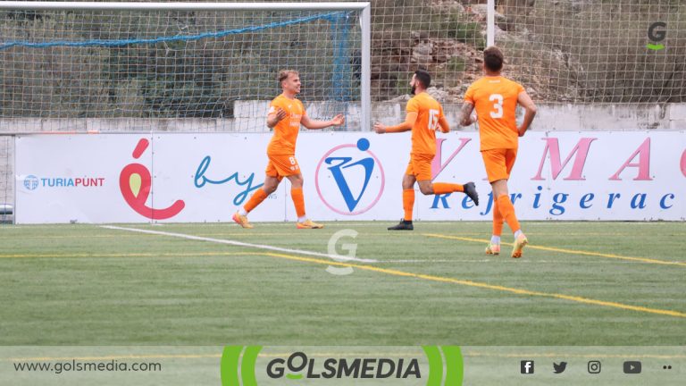 Gorxa celebrando su gol.