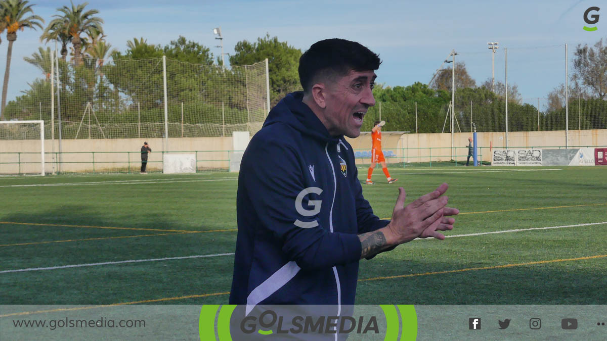 Pablo Hernández, entrenador del CD Castellón B.