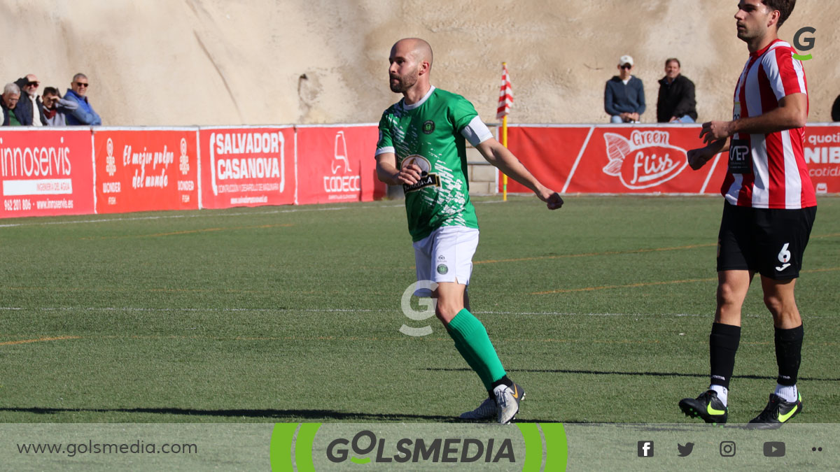 Álvaro García, jugador del Novelda Unión.