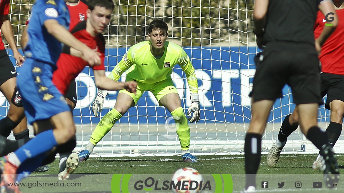 Carles Fluixà, portero del CF La Nucia. 