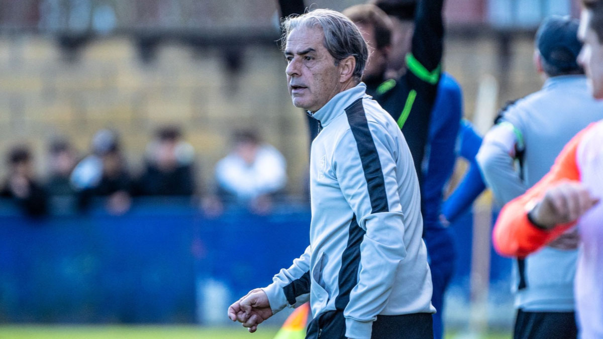 Natxo González, entrenador de la SD Amorebieta. Foto: SD Amorebieta.