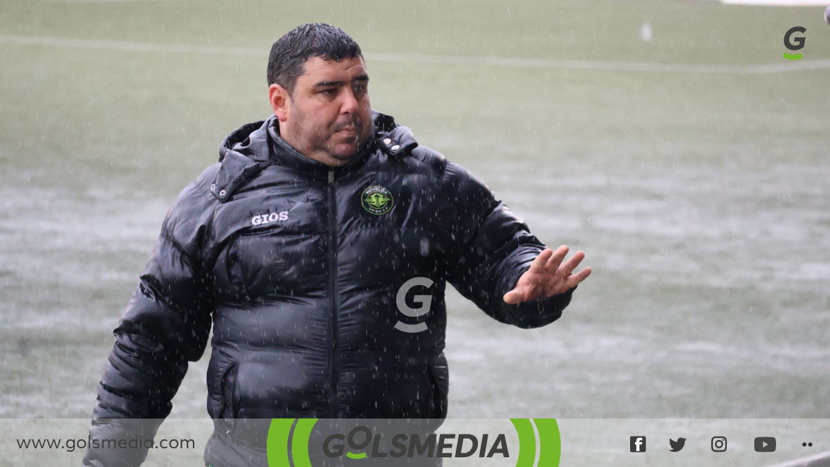 Juan Castillo en el partido del Novelda Unión en La Murta.