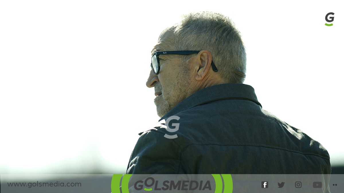 Agustín González, entrenador del SC Requena.