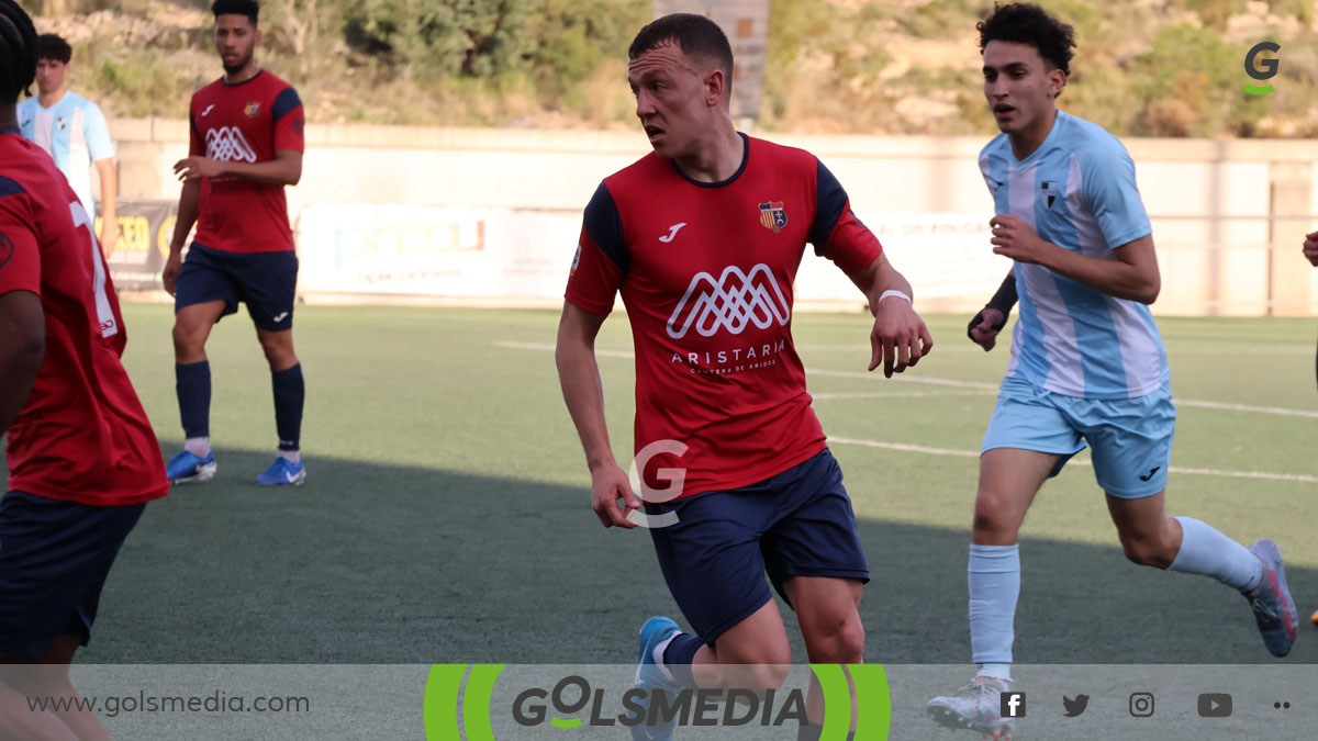 Dani Sanfeliu, jugador del Ribarroja CF. 