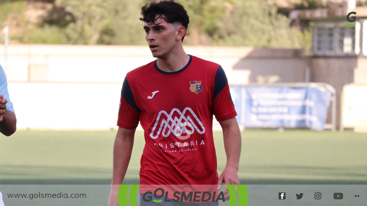 Nathan, jugador del Ribarroja CF.