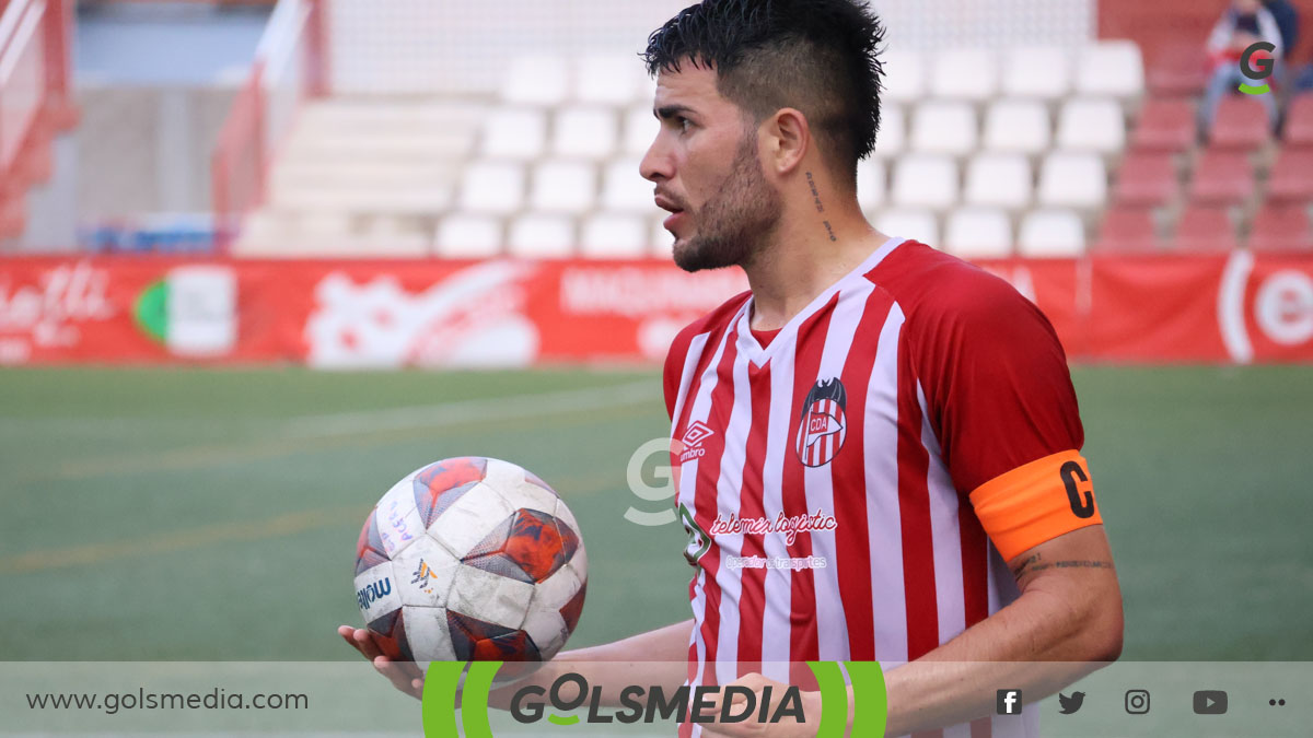 Carlos López, jugador del CD Acero. 