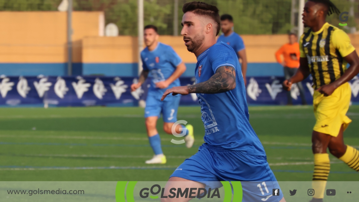 Fran Trilles jugador del Manises CF.