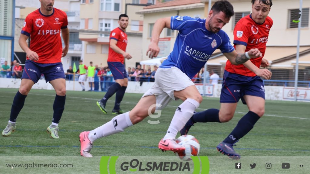 Javi Balbastre, goleador del Benigànim CF.
