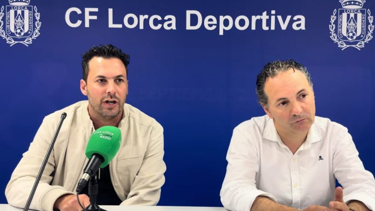 El Presidente y Dir. Deportivo del Lorca Deportiva. Foto: club.
