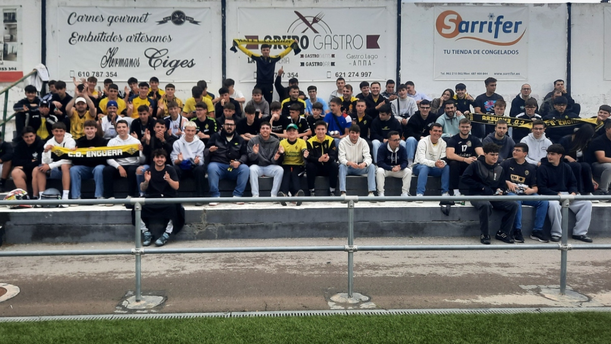 La afición del CD Enguera en el Villa de Enguera. Foto: Club.