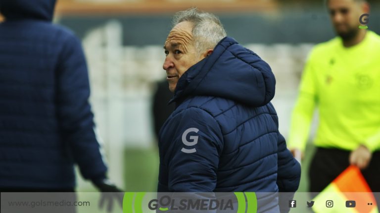 Agustín González, entrenador del SC Requena.