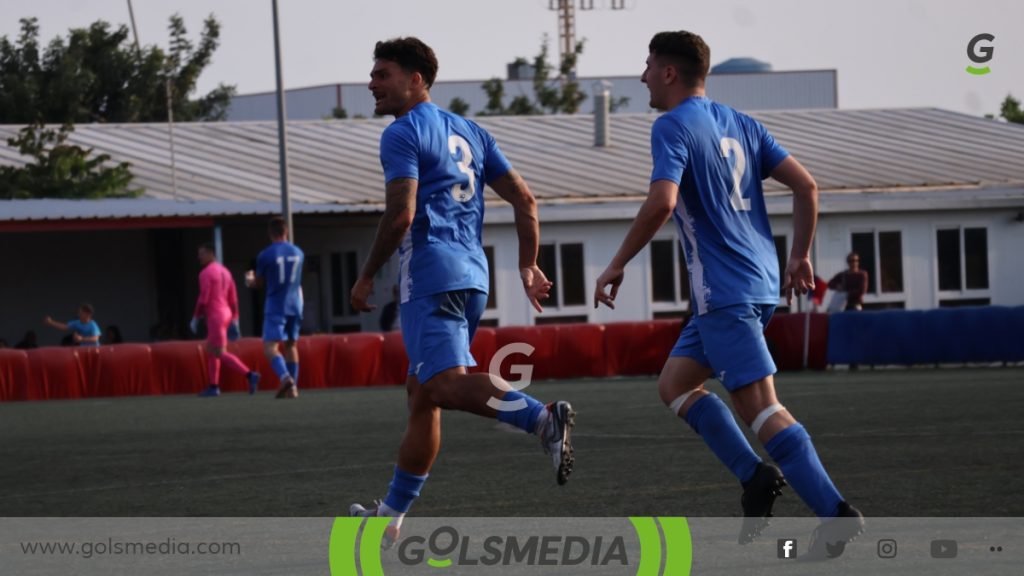 Borja Mir celebrando su gol del 2-1 ante el Alicante.