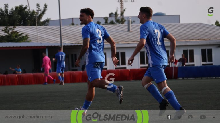 Borja Mir celebrando su gol del 2-1 ante el Alicante.