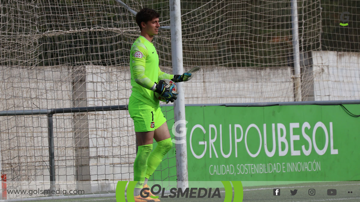 Carles Fluixá, portero del CF La Nucia.