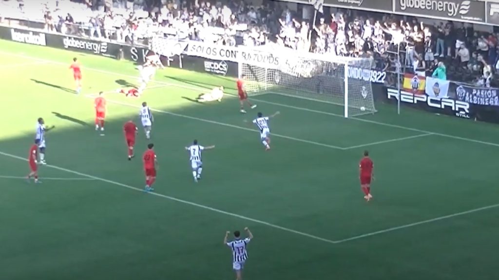 CD Castellón B vs Crevillente Deportivo.