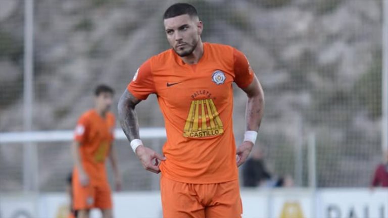 Ángel Cobo, delantero del CD Soneja. Foto: Club.
