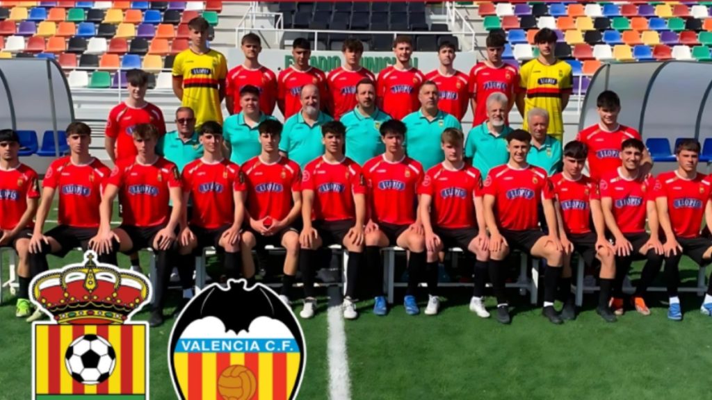 Plantilla del FCJ Español Juvenil 2024-25. Foto: club.