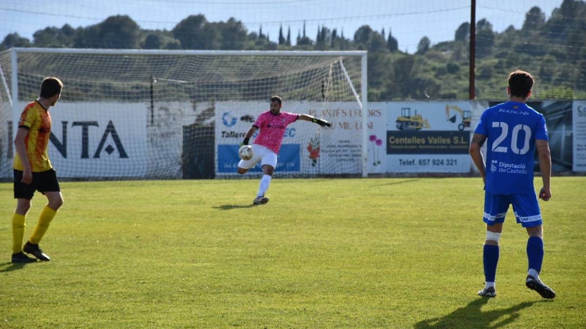 Gregor, portero del CD Vall D´Alba.