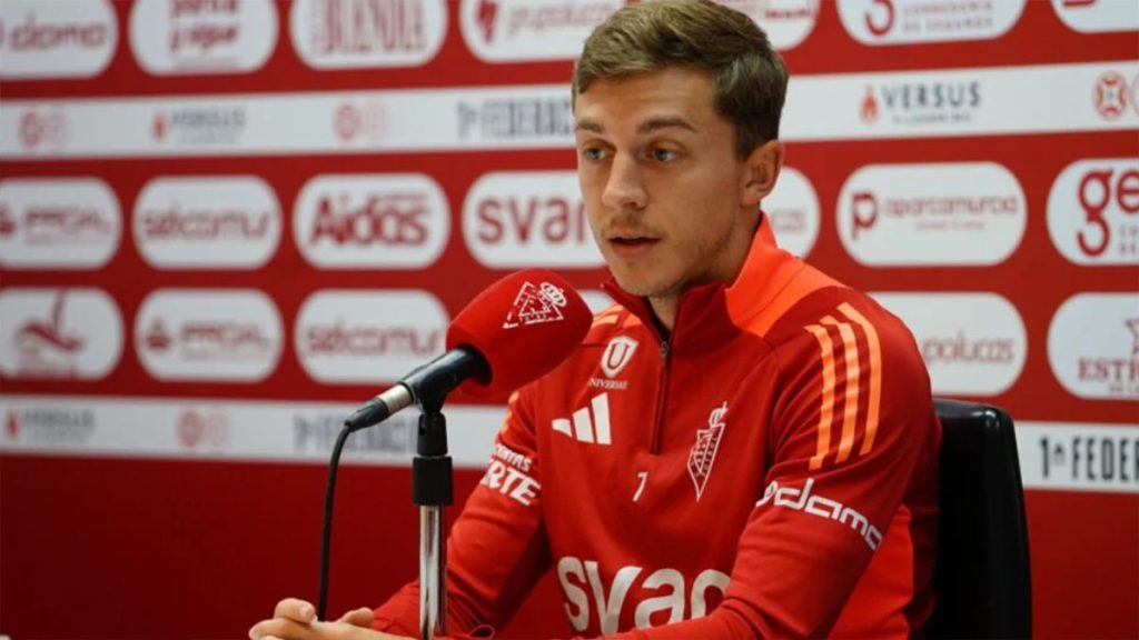 Loren, jugador del Real Murcia CF. Foto: Club.