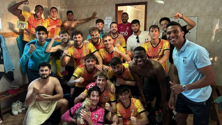 La plantilla del Vall d´Alba. Foto: Club.