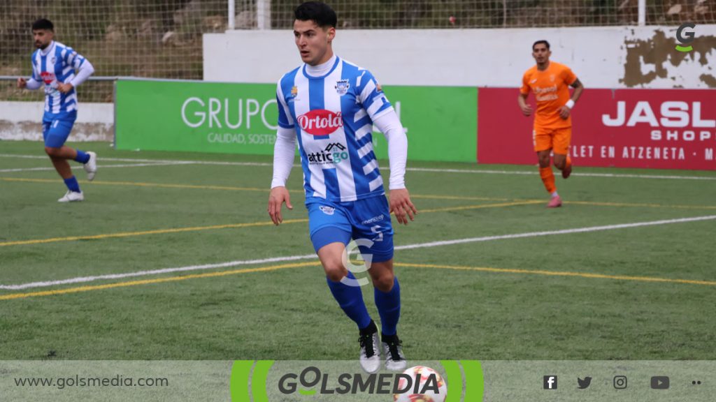 Carlos Cerdán, como jugador del Crevillente en El Regit.