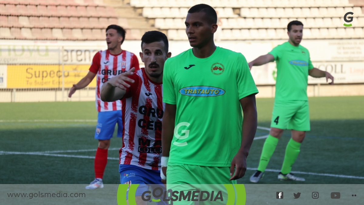Ospina, delantero del Recambios Colón.