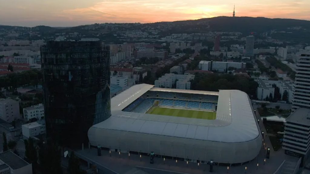 Estadio de Bratislava.
