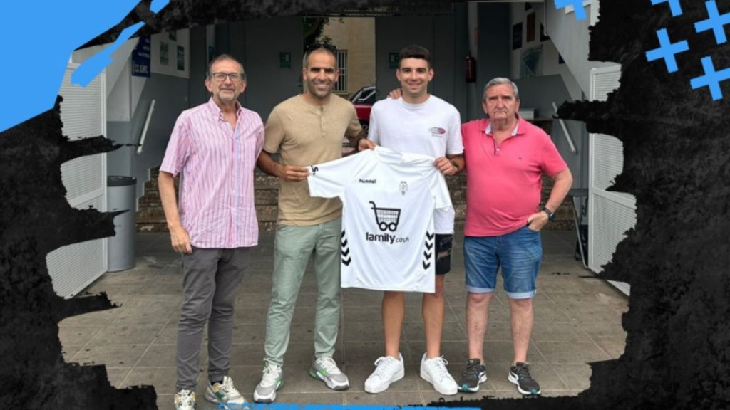 Presentación de Raúl Molla como jugador del CD Olímpic. Foto: CD Olímpic.