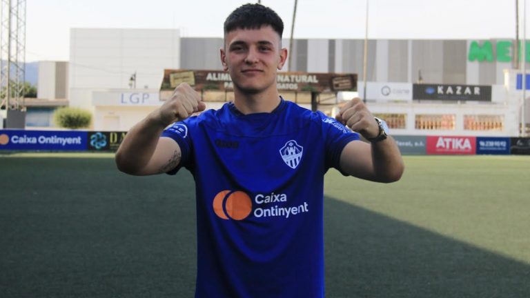 Andreu Vivó, nuevo jugador del Ontinyent 1931 CF. Foto: Club.