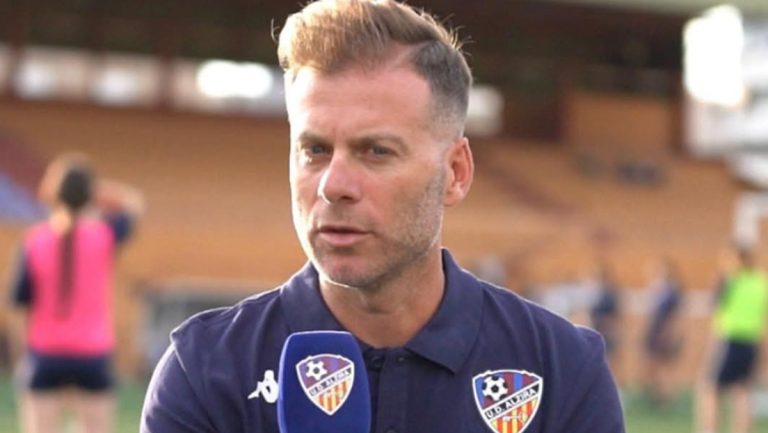 Paredes, ex entrenador de la UD Alzira. Foto: UD Alzira